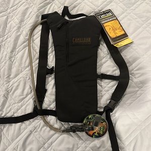 CamelBak Sabre 70oz Mil Spec Crux Black (NIB)